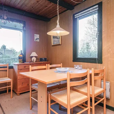 4 Person In Toftlund-by Traum